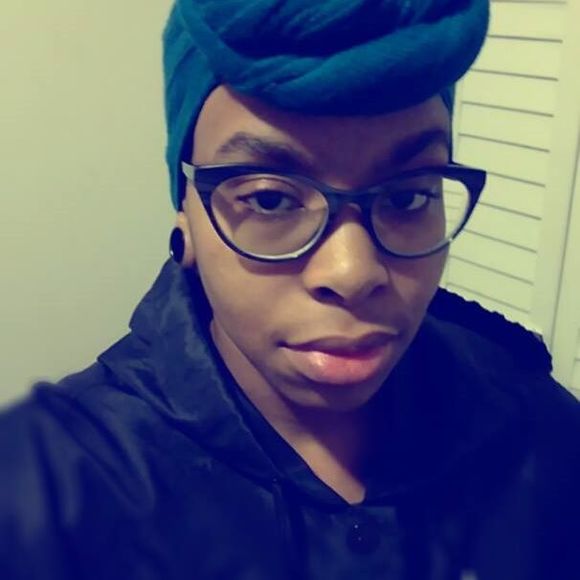 Meet your Posher, Aasiya - Picture 1 of 1